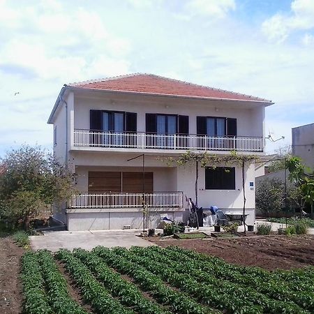 Pave Apartment Betina  Bagian luar foto